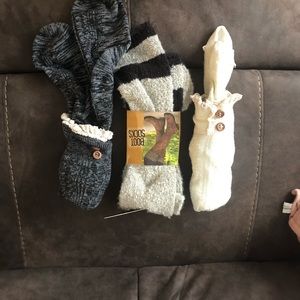 3 pairs of boot socks
